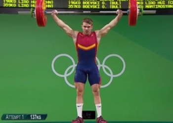 David Sánchez, en una de las levantadas del Campeonato de Europa en Split.