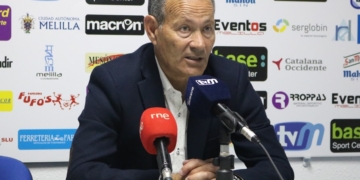 Juan Moya se lamentó de la falta de acierto a la hora del gol, pero se mostró muy satisfecho con el trabajo de sus jugadores.