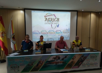Miembros del comité organizador de la prueba durante su presentación en el salón de actos de la RFMF