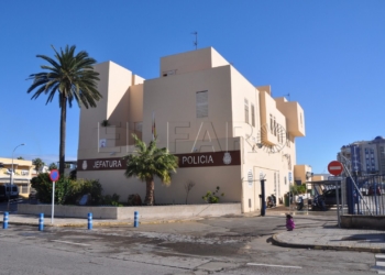 Agentes de la Unidad Contra las Redes de Inmigración Ilegal de la Jefatura de Melilla investigaron el caso.