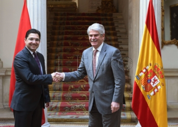 Los ministros de exteriores marroquí y español, ayer en Madrid.