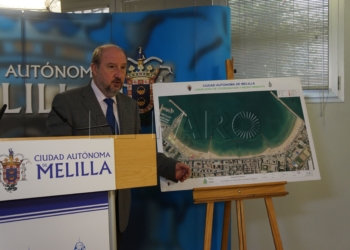 Las playas de Melilla contarán con 150  hamacas y 400 sombrillas nuevas