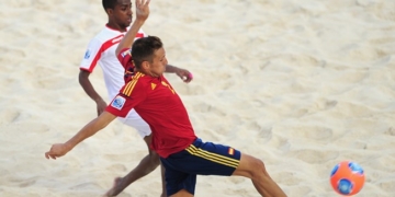 José Cintas, en una jugada con el combinado absoluto.