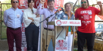 UGT celebró su tradicional acto por el Día del Trabajador, que finalizó con el sonido del himno de La Internacional.