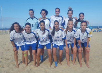 Jugadoras que vistieron la elástica melillense, en el primero de los partidos de esta competición europea.