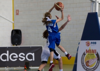 Imagen de un partido de las selecciones melillenses en el Nacional.