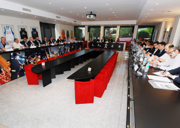 Reunión que mantuvo la ACB con todos sus clubes.