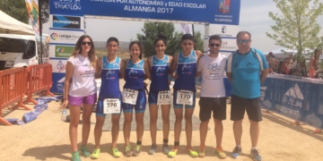 Atletas cadetes que disputaron el Nacional por relevos este domingo