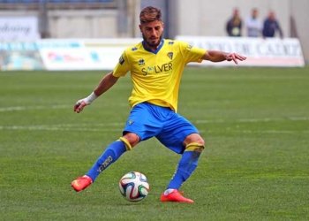 A lo largo de su dilatada carrera, Juanma Espinosa ha defendido la elástica de equipos como el Cádiz CF o el Hércules CF