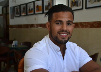 Yusef Abdeselam Kadur se siente “menospreciado” tras reunirse con el consejero Antonio Miranda.