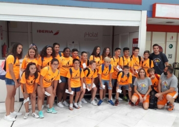 Los expedicionarios del Enrique Soler, antes de partir hacia Galicia.