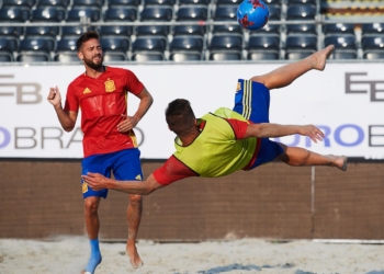 España tendrá que reconducir la situación en la jornada de hoy ante Francia,