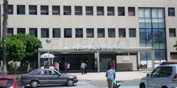 Fachada del Hospital Comarcal de Melilla