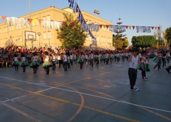 El Enrique Soler cierra el curso con un espectáculo histórico-festivo