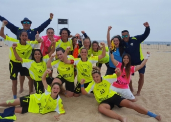 Las melillenses celebraron por todo lo alto su pase a cuartos de final.