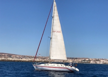 El Victoria V logra el triunfo en el Trofeo Virgen del Carmen