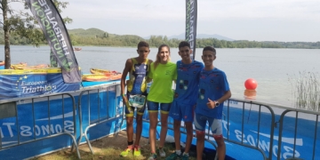 Componentes de la expedición de la Federación Melillense de Triatlón, que se desplazaron a tierras catalanas