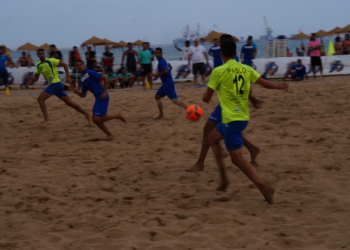 Imagen de la final disputada en la playa de San Lorenzo.