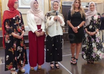 Una merienda para las participantes en los talleres de ASIS