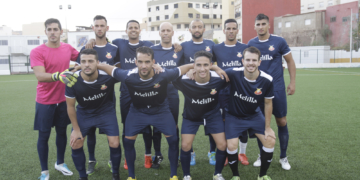 Formación inicial que presentaba en	la tarde de ayer el conjunto melillense de Tercera División en su enfrentamiento con la escuadra del país vecino