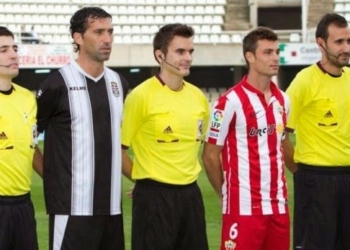 Con este colegiado adscrito a la Delegación de Elche, la Unión Deportiva Melilla ha perdido un partido, ha empatado otro y ha ganado tres.