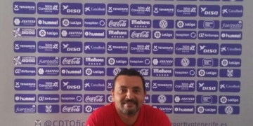 El técnico melillense, en su periplo por tierras de Tenerife