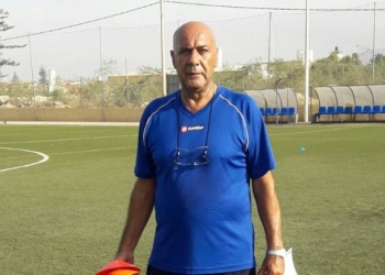 Felipe Sánchez confía en poder sorprender al Jaén en La Espiguera.