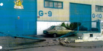 El impacto provocó numerosos destrozos en la nave