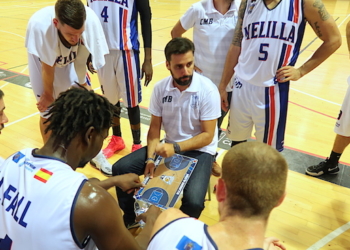 El técnico melillense, en uno de los tiempos muertos de esta pretemporada