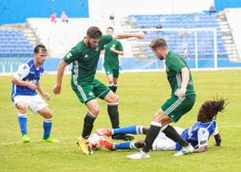 La UD Melilla se da un festín goleador ante un débil Betis