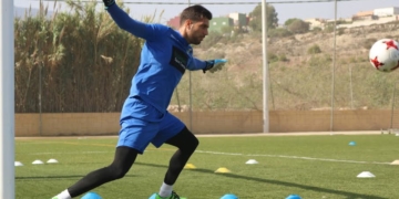 Uno de los jugadores azulinos, en plena sesión de entrenamiento durante esta semana