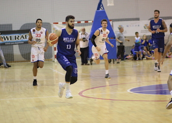 El nuevo jugador del Club Melilla Baloncesto, en uno de los partidos de esta pretemporada.