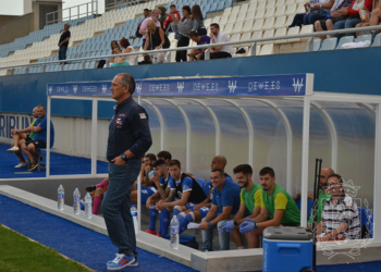 Manuel Palomeque es el técnico del rival azulino, el CF Lorca Deportiva.