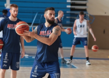 La plantilla local sigue con sus sesiones de pretemporada.
