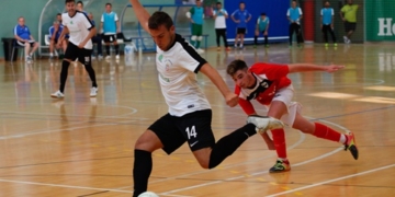 Imagen de uno de los partidos de esta jornada en el grupo nacional