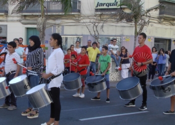 Los alumnos del taller utilizarán los tambores de la Batucañada (en las imágenes), puesto que ambos programas se enmarcan en Cañada Viva!.