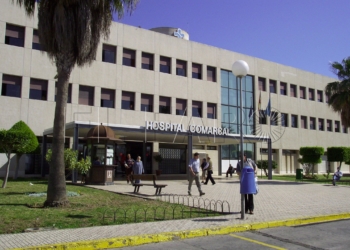 El Colegio de Médicos pide medidas frente al “deterioro” de la sanidad en Melilla y Ceuta