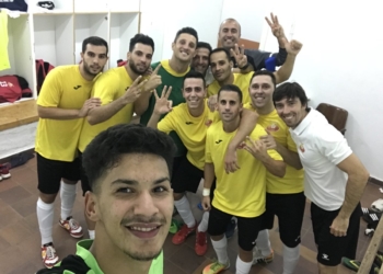 Jugadores del Melistar, en la celebración de su último triunfo liguero.