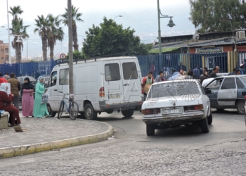 Arrastra 6 metros con su moto a un policía y le piden casi 4 años de cárcel