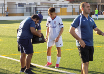 Al conjunto blanco se le niega la victoria, hasta el momento, en el campo federativo de La Espiguera.