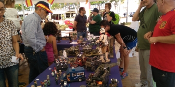 Cerca de 80 personas presentaron maquetas y figuritas al concurso y exposición de modelismo.