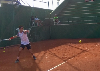 El español Miguel Summer dio la gran sorpresa al meterse en las semifinales del torneo melillense.