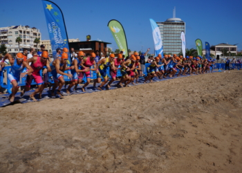 Momento de la salida de la competición en junior masculino
