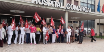 Imagen de la primera protesta que hizo CCOO para que excluyeran a los celadores del concurso de traslado