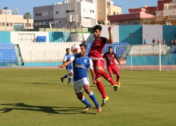 Los azulinos tuvieron problemas a la hora de desbordar a los emeritenses