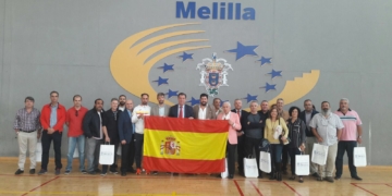 Foto de familia de los presidentes de las federaciones melillenses que acudieron en la jornada de ayer a la reunión con el consejero de Deportes, Antonio Miranda.