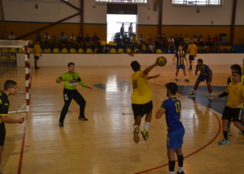 Los gimnastas se enfrentan a un rival duro de pelar.