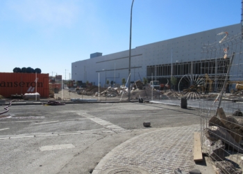 “Tendríamos que vender mucho para pagar el alquiler en el centro comercial”