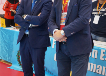 Antonio Miranda (d), junto al presidente de la RFEBM, Francisco Blázquez.