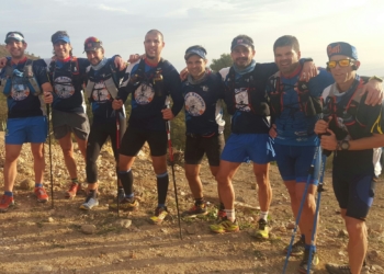 Integrantes de este equipo, en uno de sus entrenamientos.